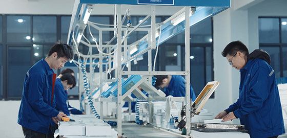 Box assembly workshop